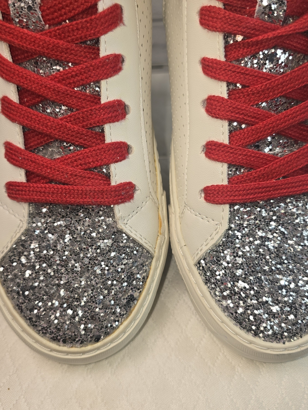 VINTAGE HAVANA LESTER HIGH TOP SILVER GLITTER RED LACE STAR WOMENS SNEAKERS 8.5 - Picture 8 of 16
